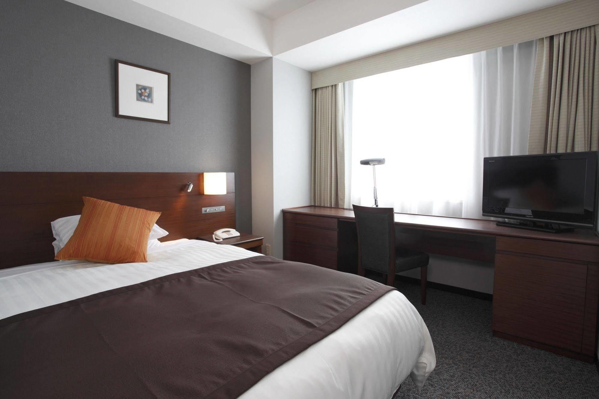 Jr-East Hotel Mets Komagome Tokyo Exterior photo